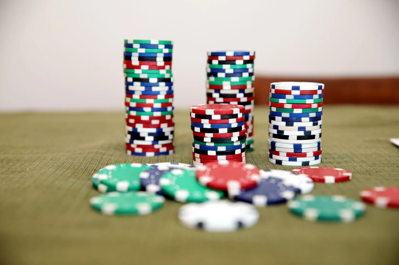 Cách quỹ Jackpot tích lũy và vận hành tại okvipau
